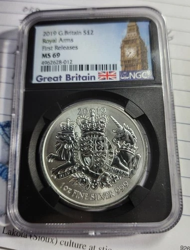 2019 Great Britain 2 Pounds The Royal Arms 1 oz 0.999 Fine Silver MS69