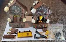 Vintage Looney Tunes Sylvester and Tweety Animated Cuckoo Clock by Thinktek 2001