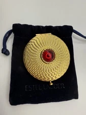 Red Sea Compact Estee Lauder 