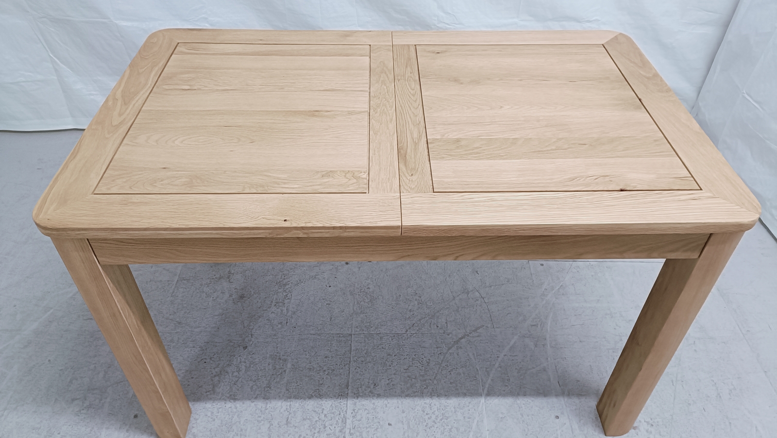 Oak Furnitureland Romsey Solid Oak 4ft Extending Dining Table RRP £529.