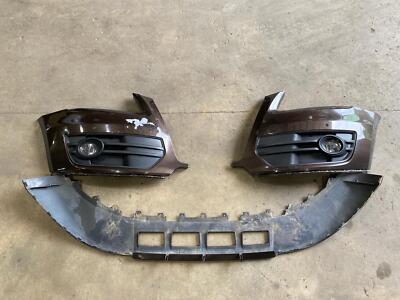 2009-2012 Audi Q5 OEM Front Bumper Assembly 3 Piece Teak Brown LZ8W (Cracks)(TL)
