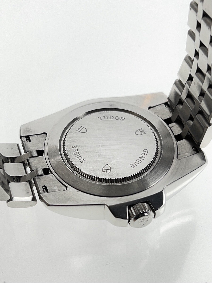 Tudor Hydronaut Automatic Men's Steel Watch 20020 41mm With Tudor Hydronaut Automatic Men's Steel Watch 20020 41mm With