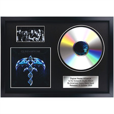 Queensryche - Collection 16 in one / CD / Memorabilia / Souvenir in black frame
