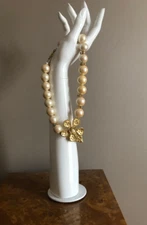 High quality mannequin display hand, female-CLOSEOUT -vintage high-end store.