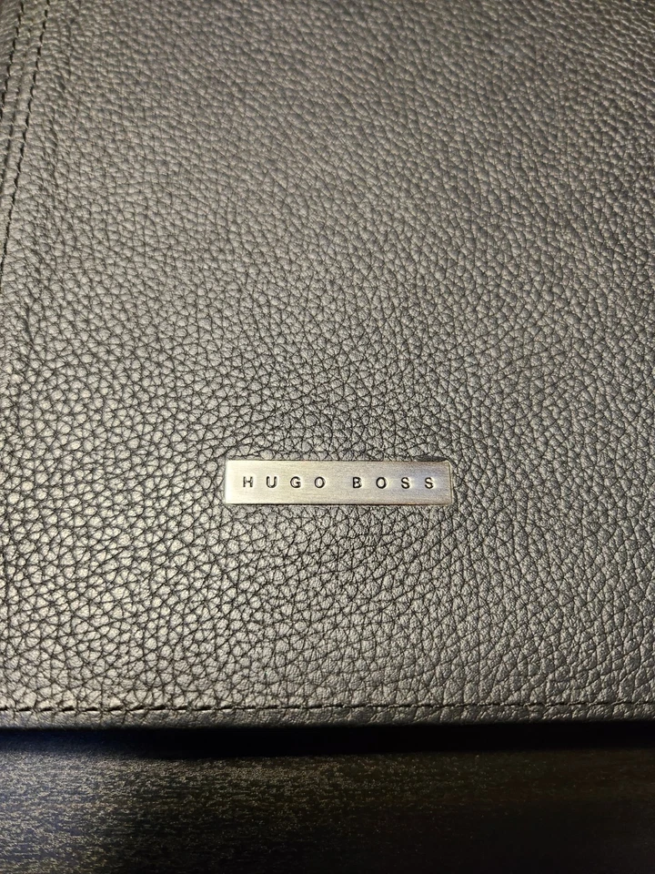 New Hugo Boss Black Leather Ipad Mini/samsung/acer Tablet Cover - Image 2 of 4