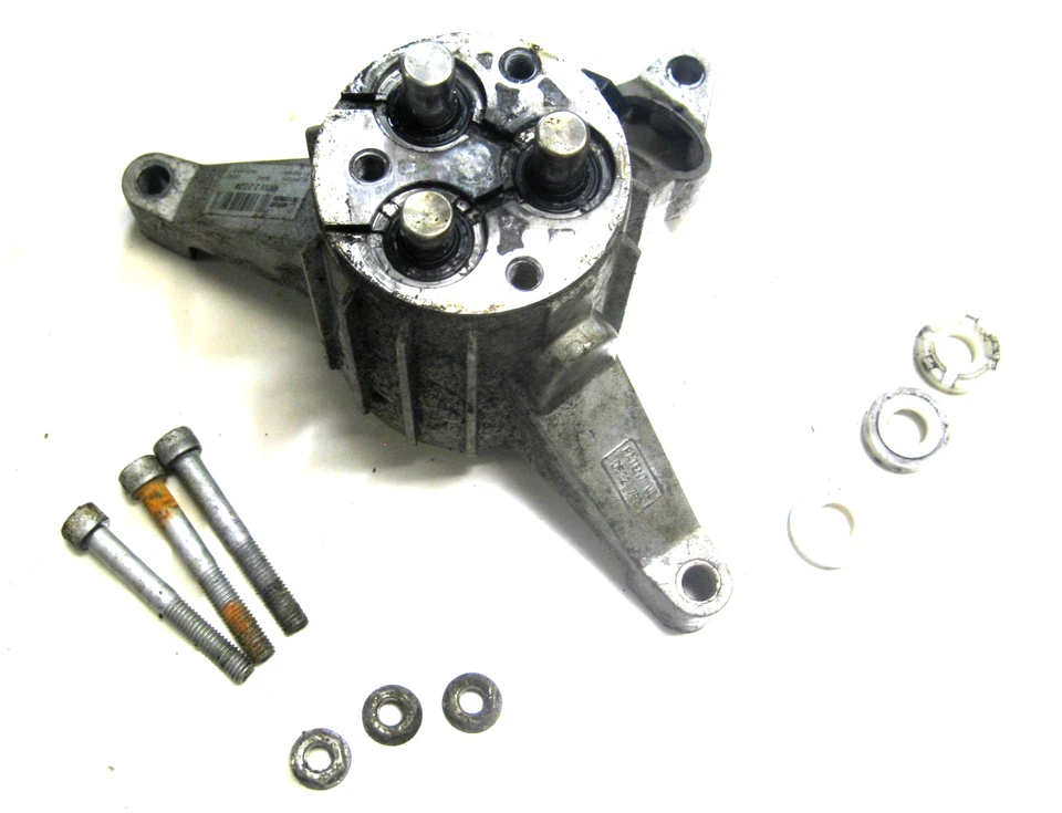 Troy-Bilt Lavadora a Presión XP 020415 Bomba RMW 2.2G24 Pistón + Conjunto de Cuerpo de Bomba Foto 2 de 3