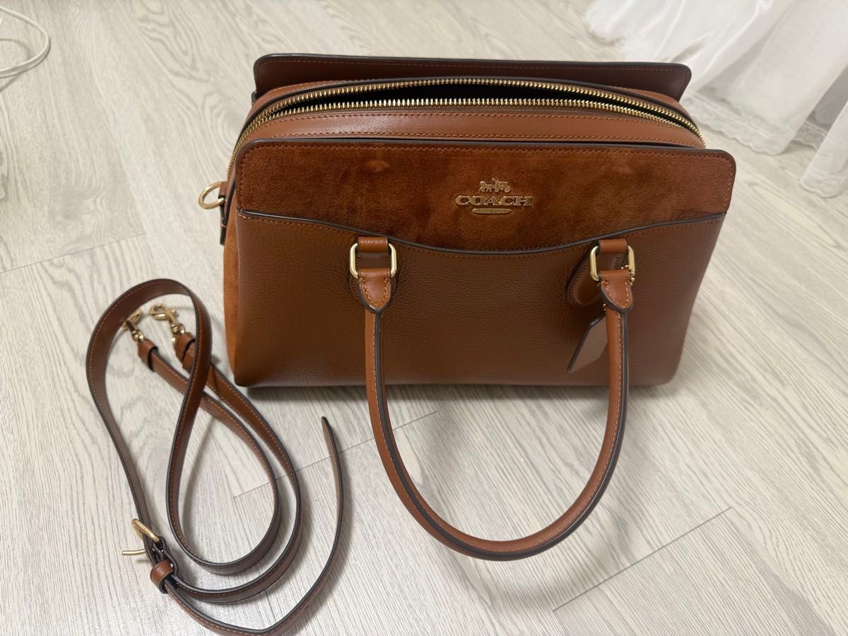 Bolso de Mano COACH 2WAY Convertible Cuero Gamuza Marrón 32x13x20cm Dimensiones Estilo