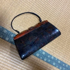 Geometric pattern black Japanese bag