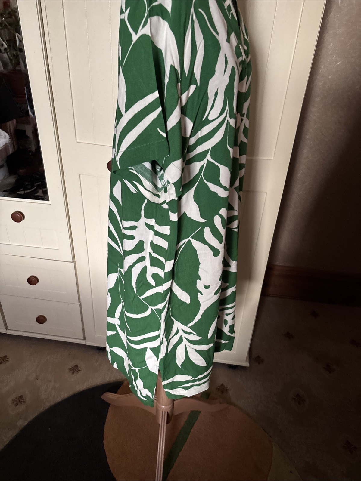 H&M Ladies Knee Length Tunic Dress Size M Green Mix Lightweight Short Sleeve thumbnail 10