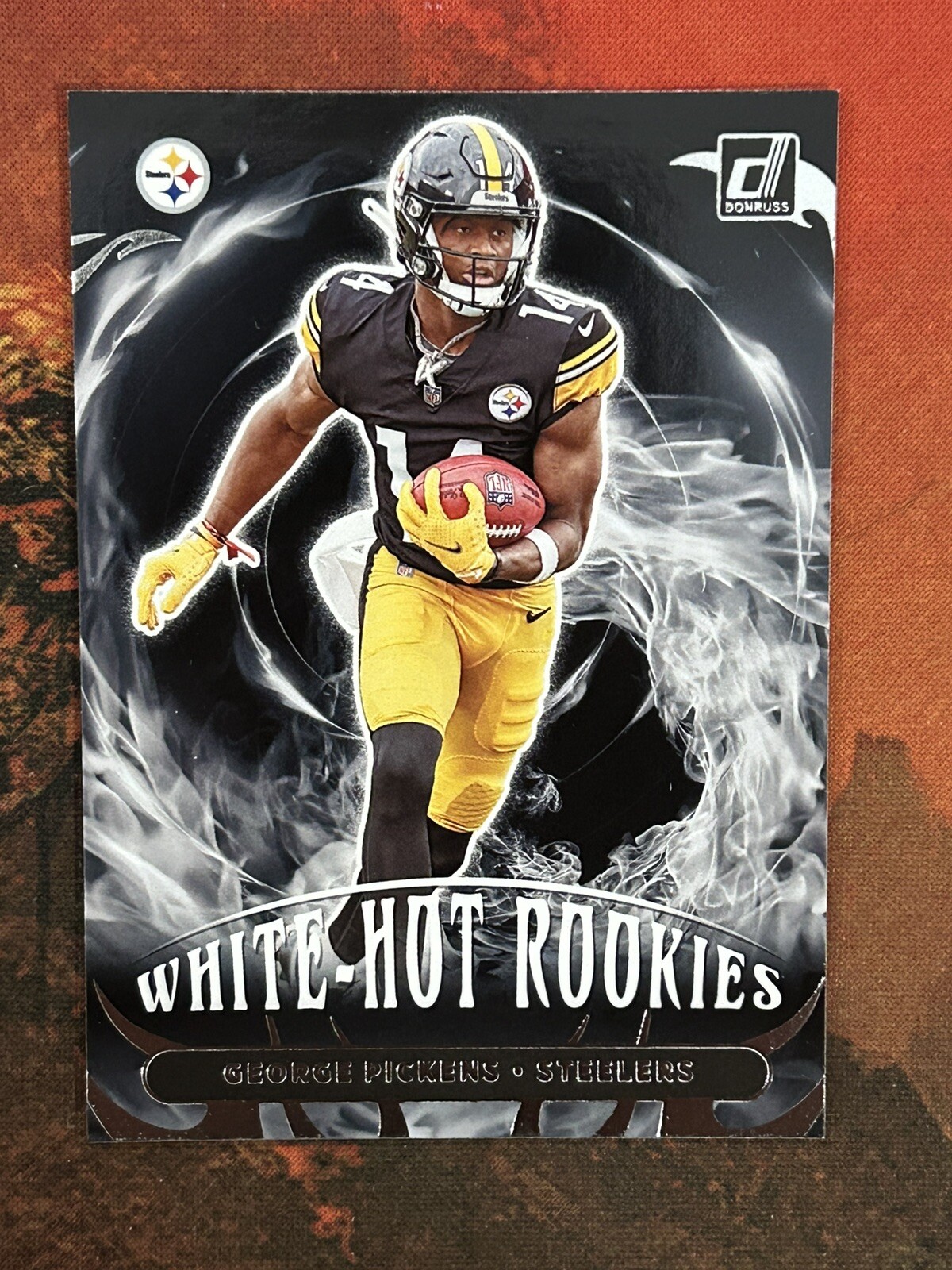 2022 Donruss White Hot Rookies Insert George Pickens #WHR-8 - Steelers