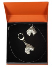 Airedale Terrier - necklace, keyring, set with a dog in orange box, Art Dog USA