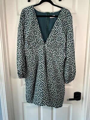 Showpo. Ditzy White Floral Flower Long Sleeve Mini Dress Green Size 12 |  eBay