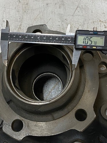 Arvin Meritor Hub 515612001, 15612, 1283, 12-1/2" OD, 106mm Bore, 20mm Holes - Picture 8 of 18