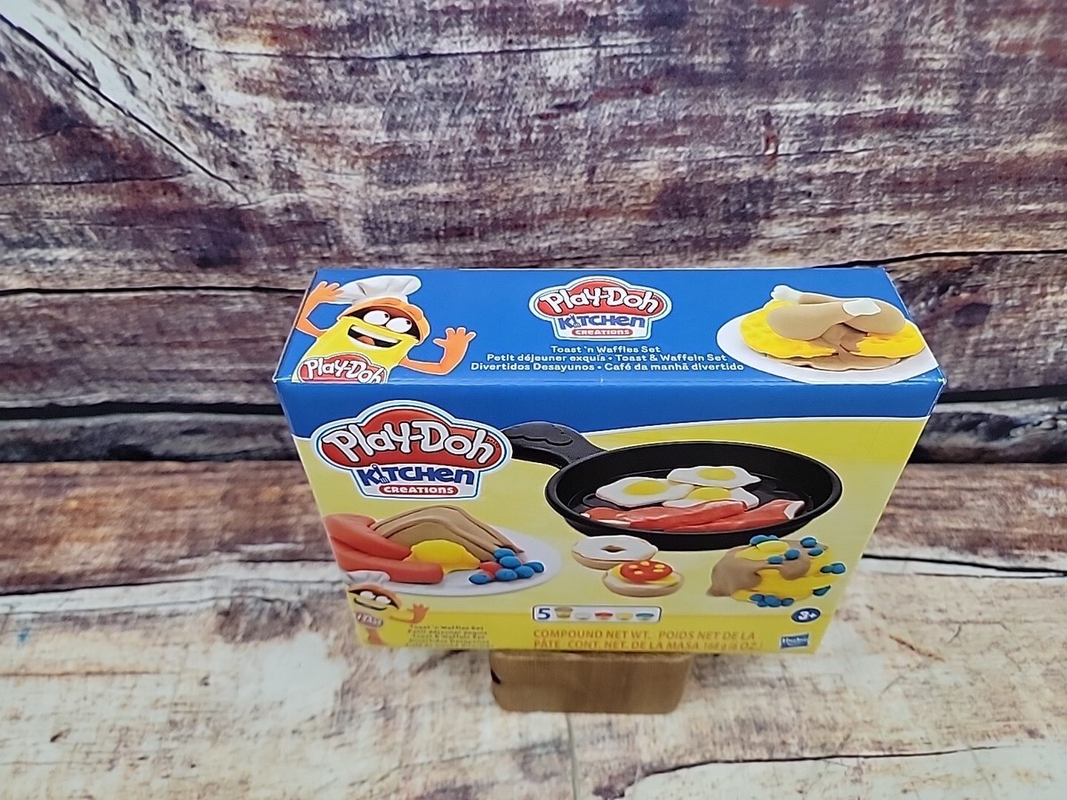 Play-doh Kitchen Creations Breakfast Toast N Waffles Food Set for - Main Image