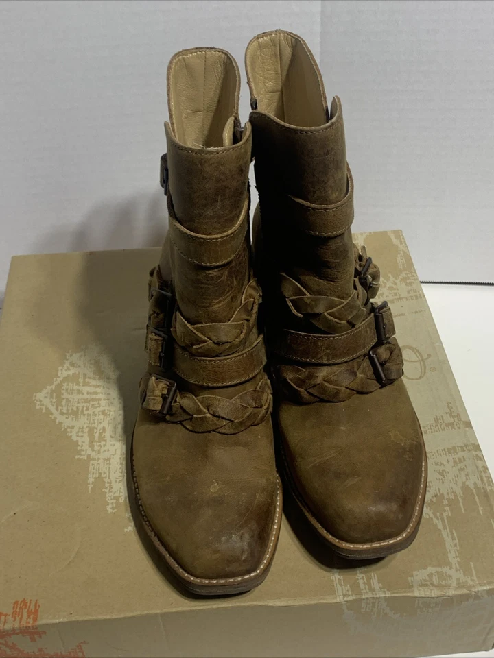 Botas ocidentais femininas Anthro Latigo tamanho 9 Paz couro marrom trançado estilo boho - Imagem 4 de 4