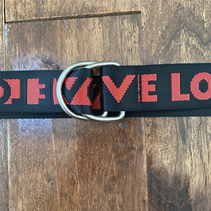 Cara New York LOVE belt Black & Red | eBay display picture 3
