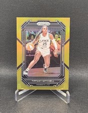 2023 Panini Prizm WNBA #82 Tiffany Mitchell Gold Prizm /10 Minnesota Lynx 