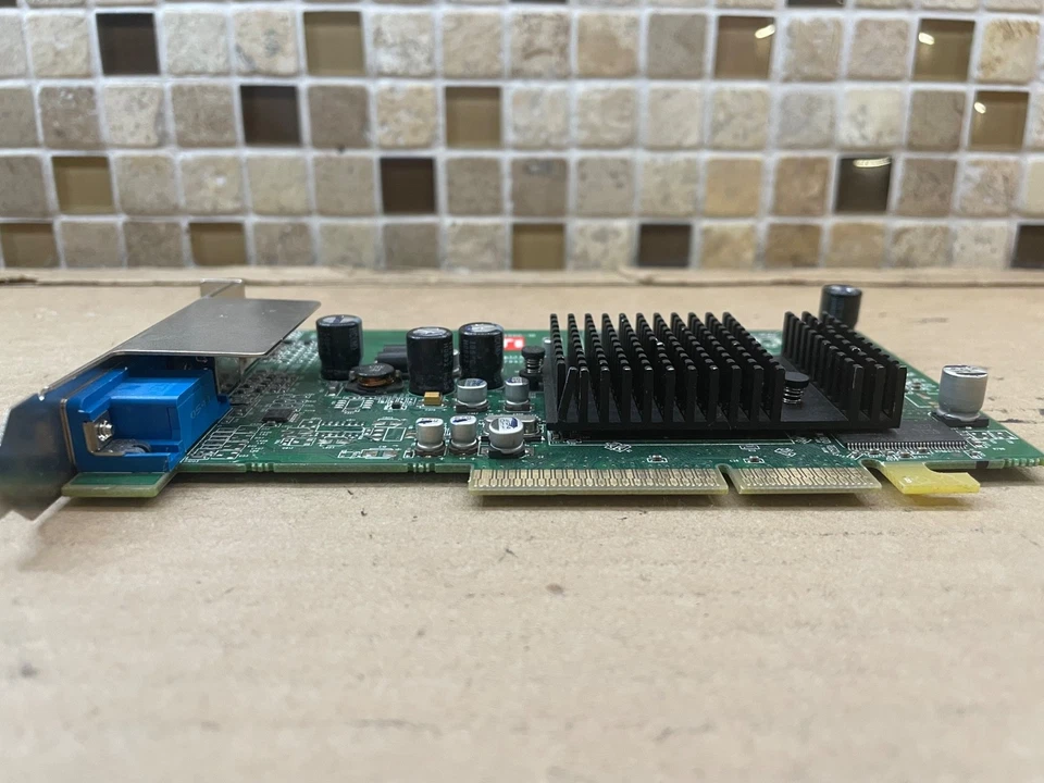 ATI RADEON 9550XL 256MB DDR AGP 8x Graphics Card Windows 98 Retro Gaming - Image 4 of 4