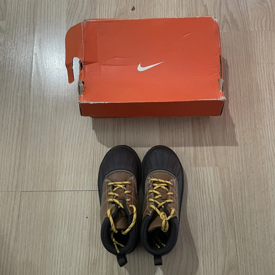 De Colección Nike ACG Woodside Botas Altas Pato para Niños Unisex Talla 9.5C 415080 -200 NUEVAS Foto 3 de 4