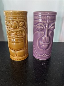 2001 Accoutrements Ceramic Tiki Mug Cup Tumbler Brown Yellow Purple  5.5”