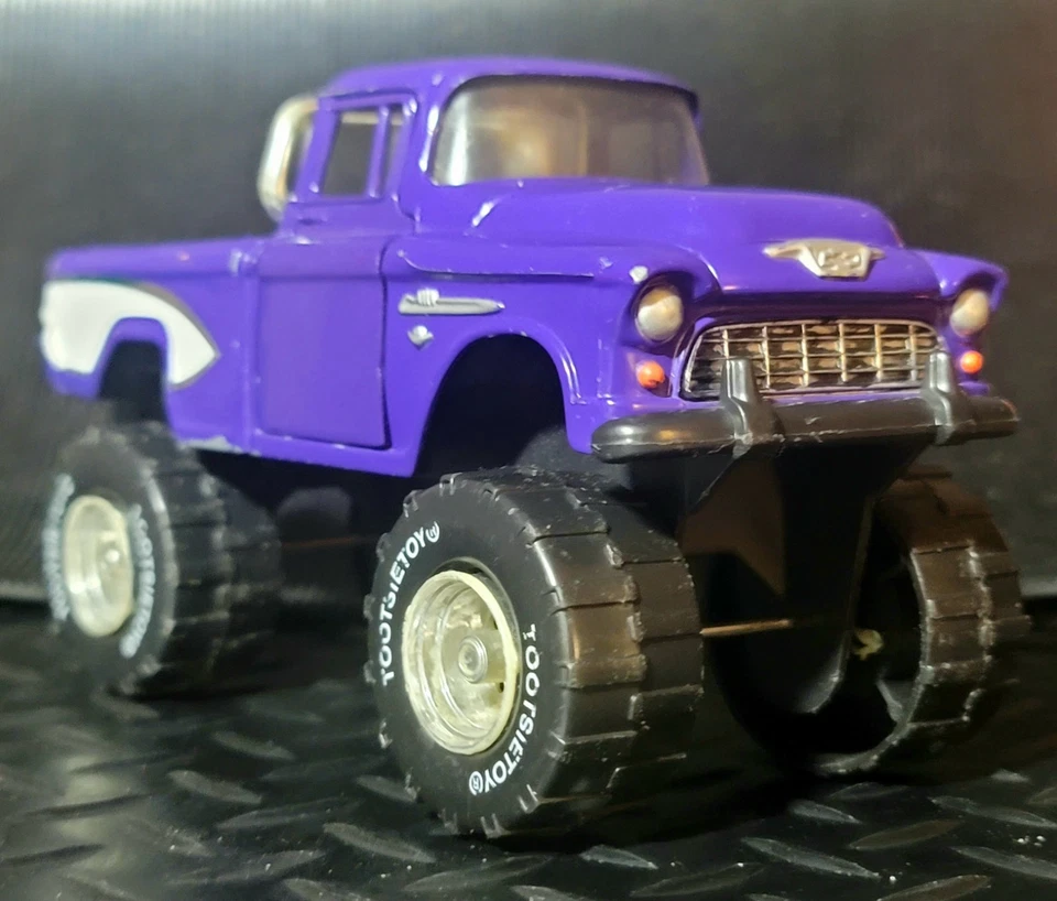 Camioneta pickup Chevy Cameo 1955 vintage Tootsietoy Tootsie Toy púrpura 8,5" Foto 2 de 4