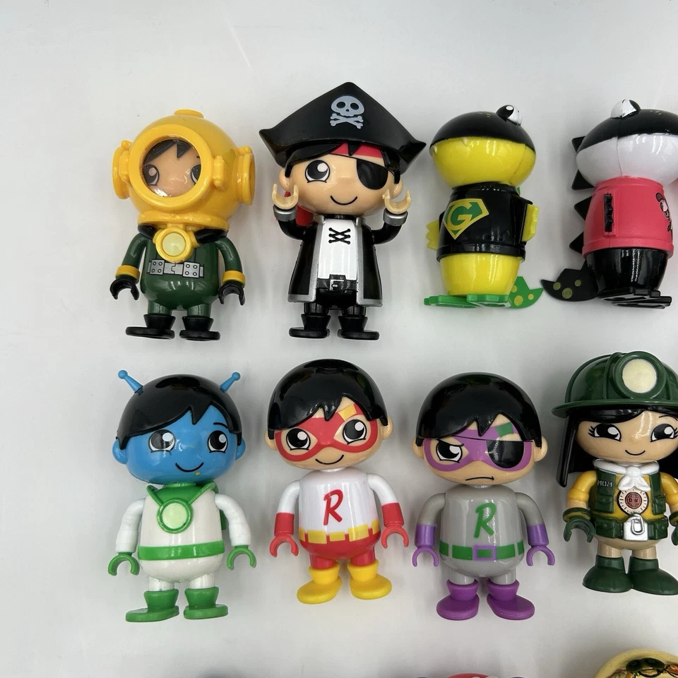 Lote de 39 figuras RYAN'S WORLD Gus héroe panda tiburón coleccionables niños Foto 2 de 4