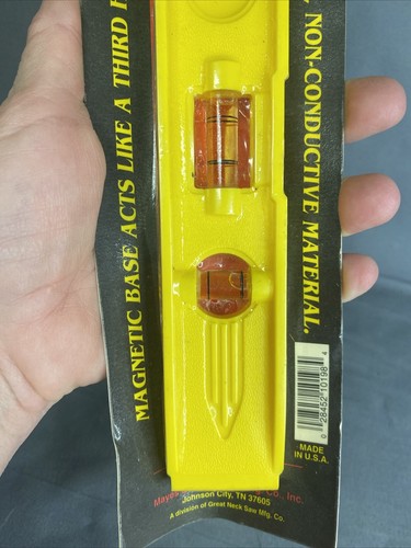 Mayes 10198 8" Yellow Magnet Torpedo Level NEW - Picture 3 of 3