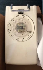 Vintage Western Electric Bell System Rotary Dial Telephone Wall Mount 554 White