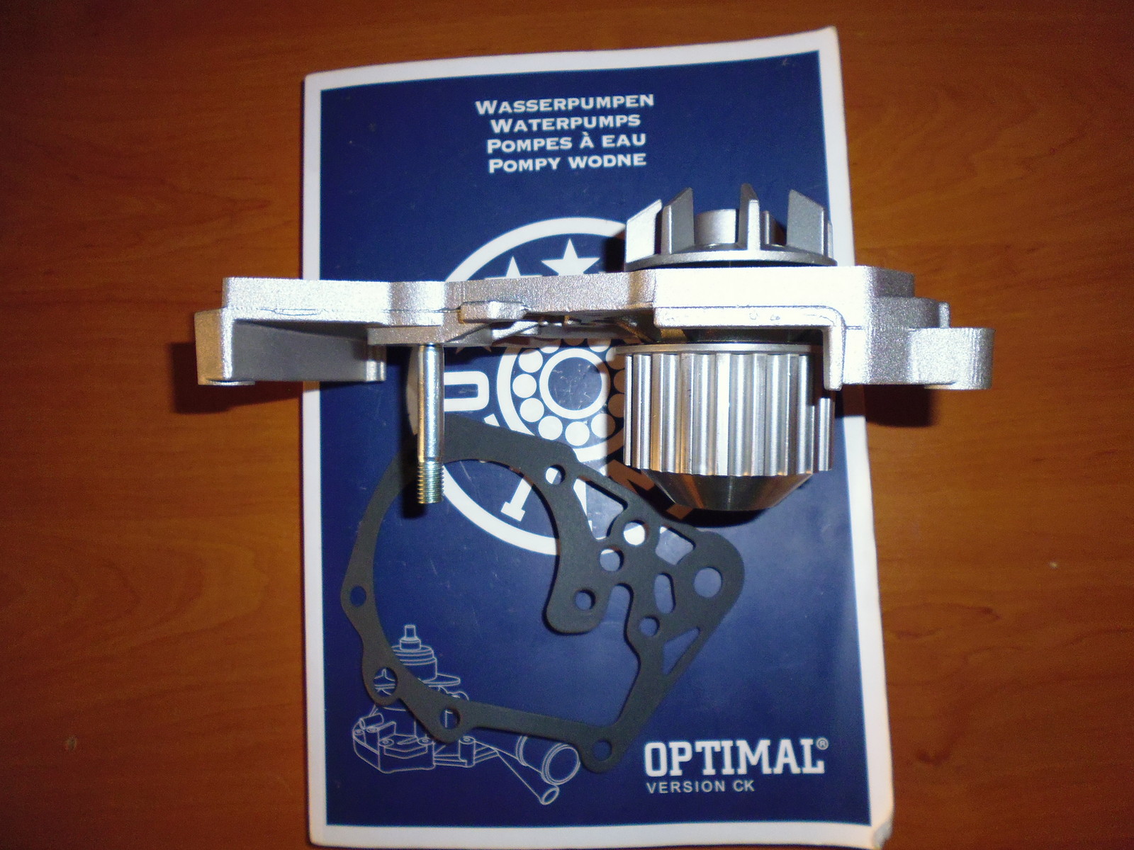 Pompe à eau de refroidissement essence pour Renault Laguna break et coupé LDPA44