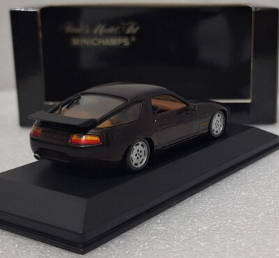 Porsche 928 S4 1991 Brown Met 1:43 Minichamps 400062420 EXTREMELY