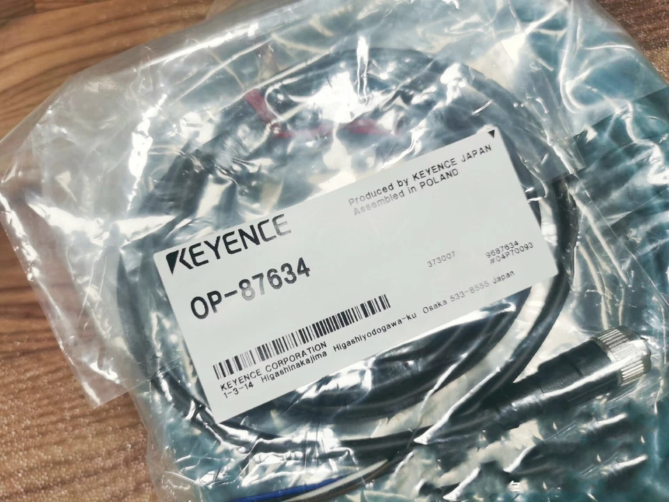KEYENCE LR-TB2000CL OP-87634 Laser sensor brand new DHL - Image 4 of 4