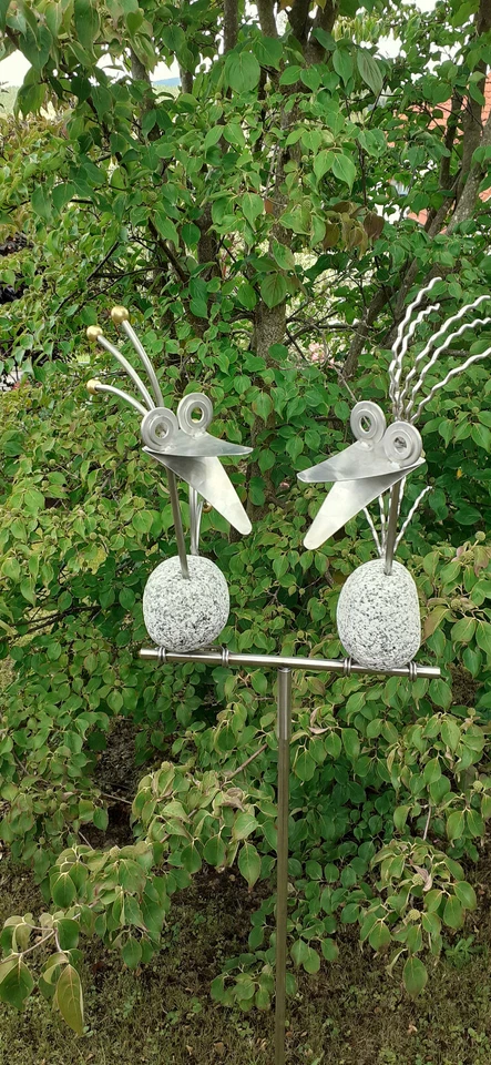 Gartenstecker aus Edelstahl und Granitstein Steinvogelfamilie - Bild 2 von 4