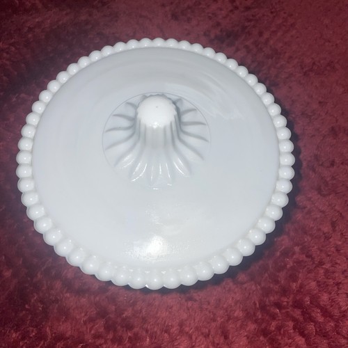 Vintage Milchglas Standfuß Süßigkeitenschale mit Deckel 6" Höhe x 5" breit - Bild 2 von 4