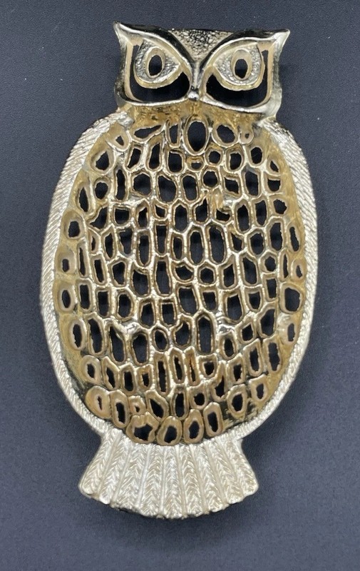 Ben Rickett Gold Filigree Owl Trinket holder Soap Dish Wall Decor