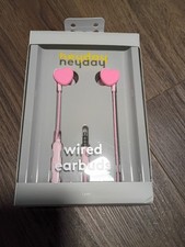 Heyday Wired Earbuds Heart