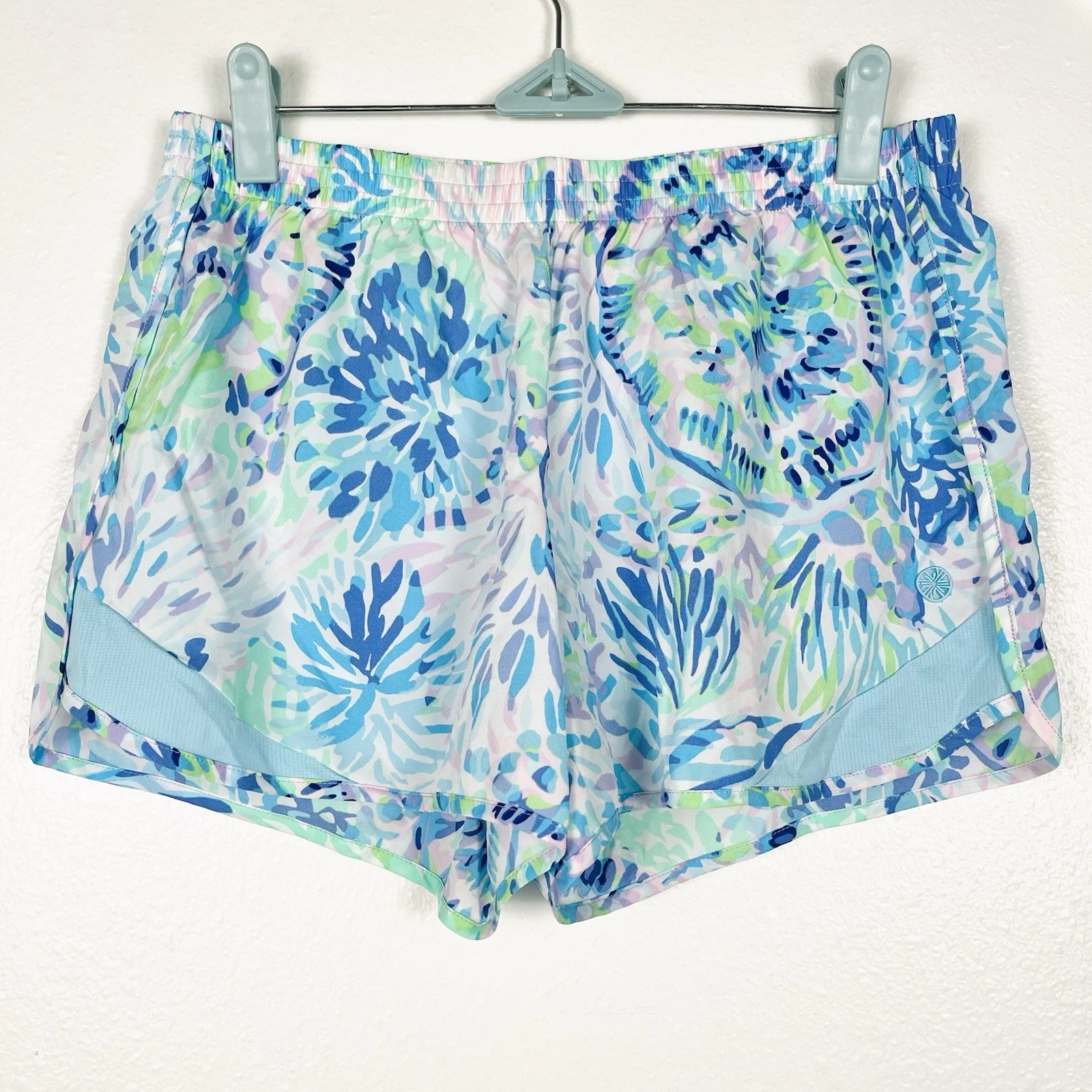 Lilly Pulitzer Luxletic Green & Blue Floral Ocean Trail Lightweight Shorts Small