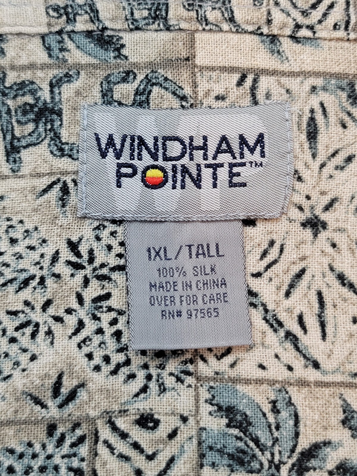 WINDHAM POINTE Men's BUTTON DOWN Short Sleeve TRO… - image 3