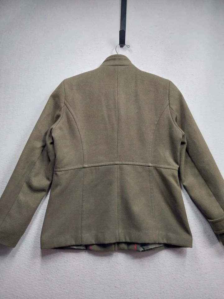 Chaqueta de lana vegana Route 66 para mujer grande verde oliva con bolsillos forrados delanteros Foto 2 de 4