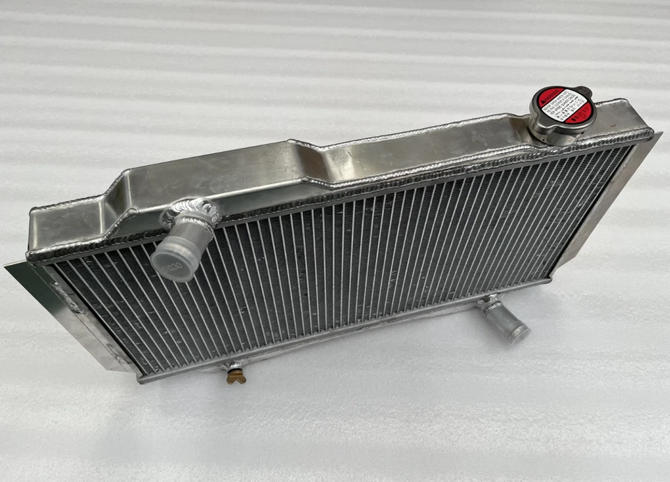CUSTOM Alloy Radiator Fit LOTUS ELAN +2 SERIES 3 & 4 1963-1974 Kühler Radiateur - Image 3 of 4