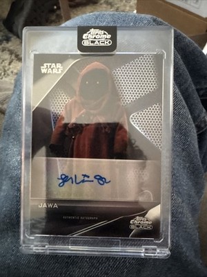 2023 Topps Star Wars Chrome Black #A-IU Leilani Shiu As Jawa Encased Autograph