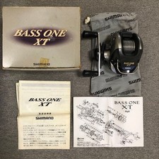 Shimano SLX XT Baitcasting Reel