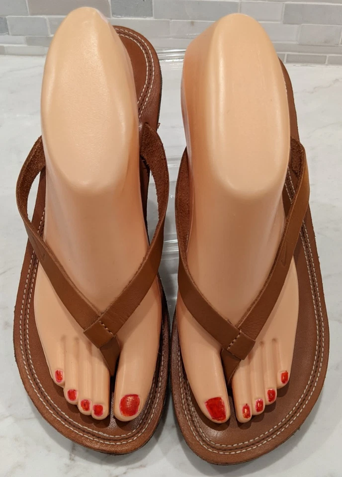 Sandalias de playa de verano chanclas de tacón de cuña de cuero marrón NIKE para mujer talla 9 Foto 3 de 4