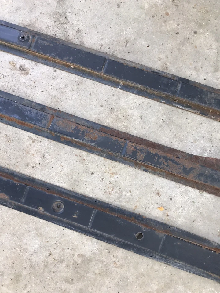 Oldsmobile Starfire Jetstar 1963 capó soportes noventa y ocho ochenta soporte de soporte Foto 3 de 4