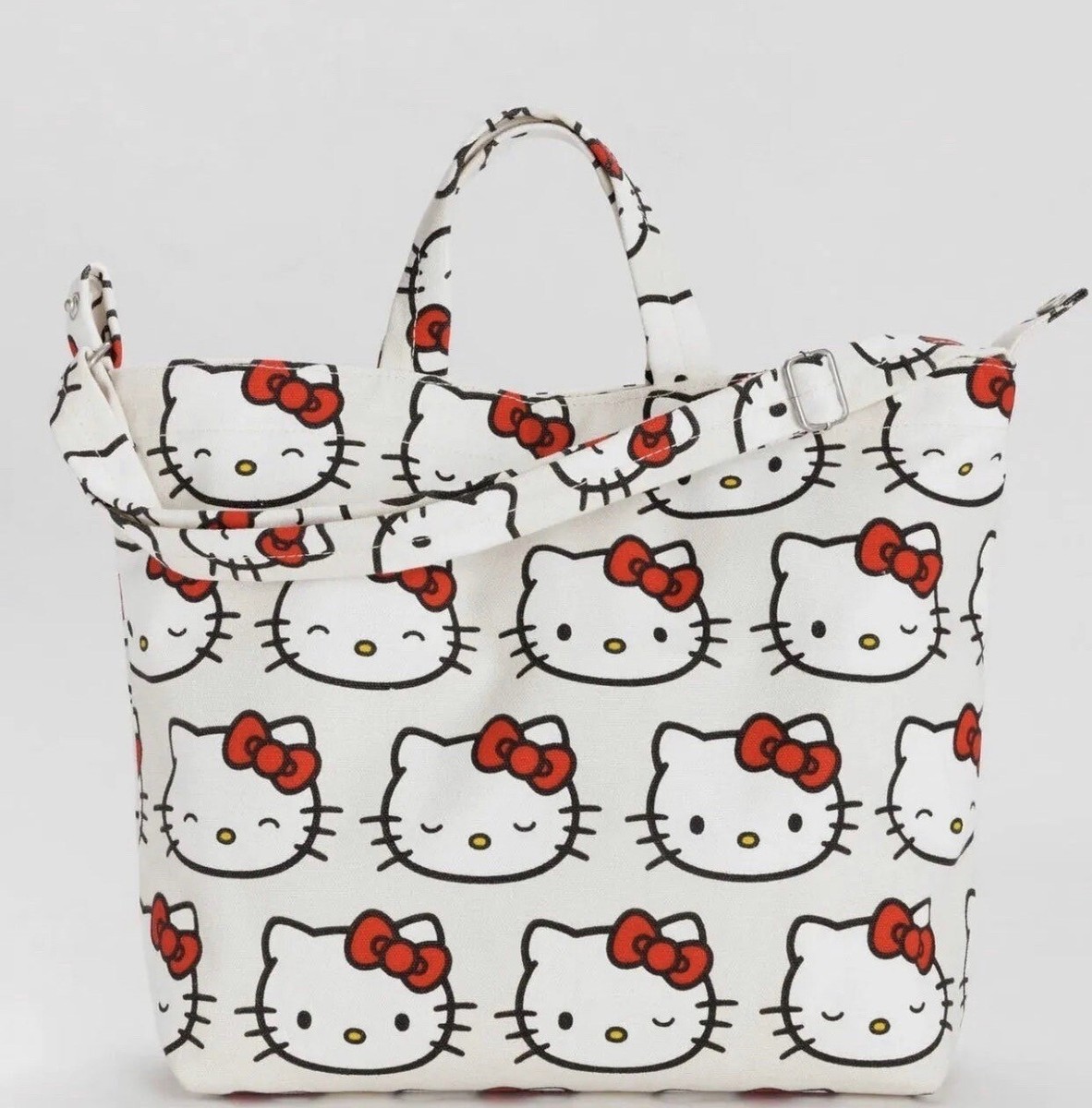 BAGGU x Sanrio ダックバッグ 日本未入荷 トートバッグ ショルダーバッグ サンリオコラボ ハローキティ バグゥ バグ バグー Horizontal Zip Duck Bag 鞄 雑貨 ユニセックス ユ00582 Baggu X Hello Kitty Sanrio Collab Horizontal Canvas Duck Bag