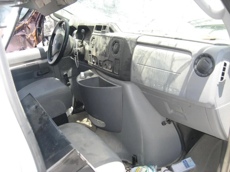 03 04 05 06 07 08 09 10 11 12 13 FORD E250 L. EXHAUST MANIFOLD 4.6 8-281 40428 Foto 3 de 4