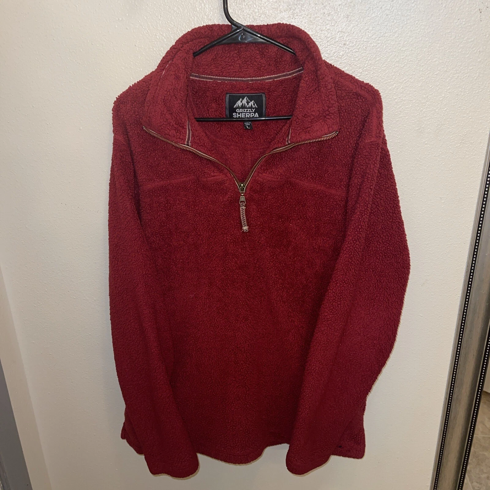 Grizzly Pullover Sherpa Fleece 1/4 Zip Pullover SZ Large Red Hiking Outdoors