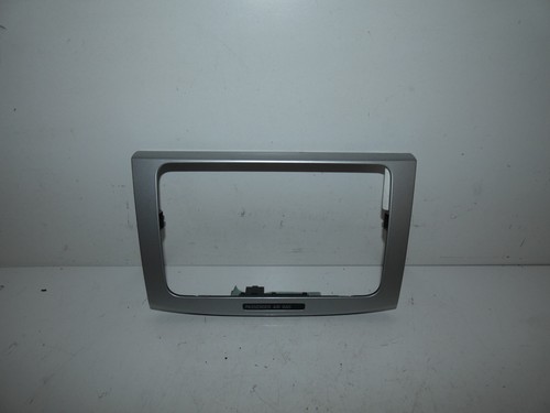 Radioblende VW Passat 3C Variant BJ 2010 3C0858069AE