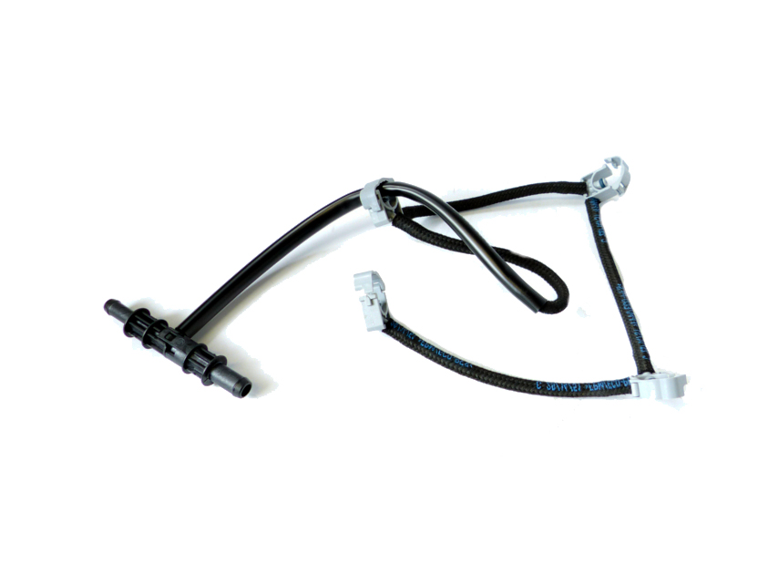 Mercedes-Benz C W204 Fuel Leak off Return Pipe Hose Tube  
