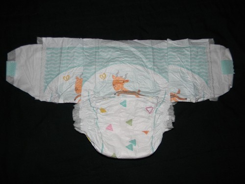I have 2 sample Pampers size 8 with double tabs 0ver 41+Lbs will fit 32 in waist - Picture 2 of 4