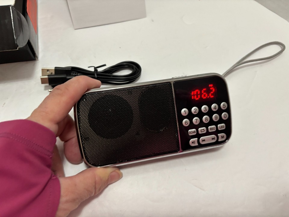 Digital AM FM Radio with Recorder 5.3,Small Transistor Radio & Best ...